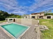 Maison avec piscine et terrasse