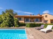 Maison avec piscine et terrasse
