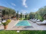 Maison avec piscine et terrasse