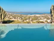 Maison avec piscine et terrasse