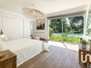 Maison avec piscine et terrasse