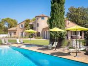 Maison avec piscine et terrasse