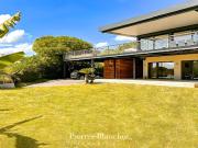 Maison avec piscine et terrasse