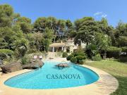 Maison avec piscine et terrasse