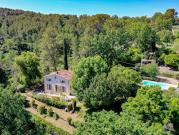 Maison avec piscine et jardin
