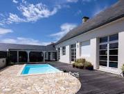 Maison avec piscine et terrasse