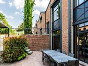 Maison avec piscine et terrasse