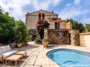 Maison avec piscine et terrasse