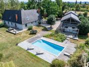 Maison avec piscine et terrasse