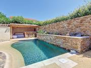 Maison avec piscine et terrasse