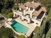 Maison avec piscine et terrasse
