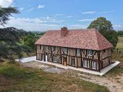 Maison avec piscine et terrasse