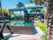 Maison avec piscine et terrasse