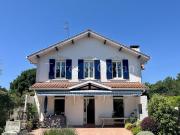 Maison avec piscine et terrasse
