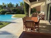 Maison avec piscine et terrasse