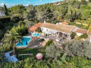 Maison avec piscine et terrasse