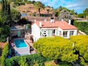 Maison avec piscine et terrasse