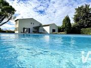 Maison avec piscine et terrasse