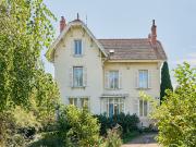 Maison avec piscine et terrasse