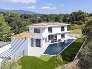 Maison avec piscine et terrasse