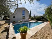 Maison avec piscine et terrasse