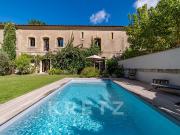 Maison avec piscine et terrasse