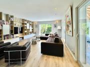 Maison avec piscine et terrasse