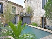 Maison avec piscine et terrasse