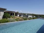 Maison avec piscine et terrasse