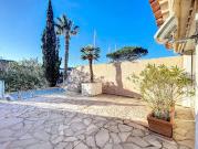 Maison avec piscine et terrasse