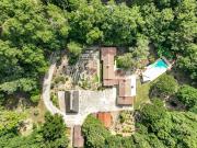 Maison avec piscine et terrasse