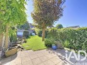 Maison avec piscine et terrasse