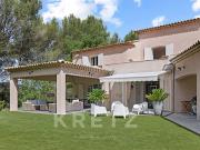 Maison avec piscine et terrasse