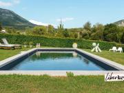 Maison avec piscine et vue dégagée en vente à La Roque...