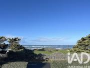 Maison en bord de mer avec jardin