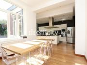 Maison avec terrasse