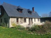 Maison avec jardin et terrasse