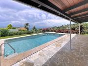 Maison avec piscine et terrasse