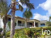 Maison avec jardin et terrasse