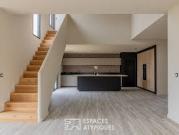 Maison contemporaine avec jardin et terrasse