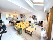 Maison avec vue sur l'étang Maison avec vue sur l'étang