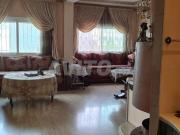 Maison bien ensoleillée avec 3 commerces