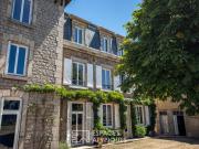 Maison bourgeoise avec dépendances, en Ardèche Verte