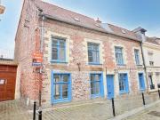 Maison bourgeoise de caractère entièrement rénovée, semi...