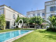 Maison bourgeoise d'exception, plage et port à pied...