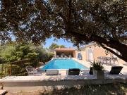 Maison Cabrieres D Avignon 7 pièce s 258 m2