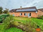 Charmante maison avec piscine et grand terrain