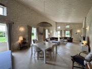 Maison charentaise de plain pied de 171 m2, sur un...