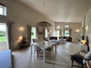 Maison charentaise de plain pied de 171 m2, sur un terrain d