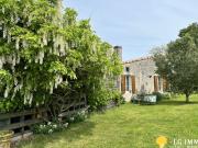 Maison charentaise de plain pied de 171 m2, sur un terrain d
